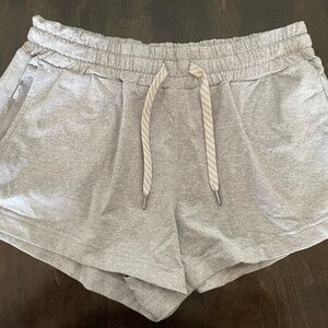 Vuori Halo Performance Shorts